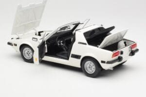 Fiat X1/9 Bílý Minichamps 1:18 100121685 Kov – obrázek 5 z 8