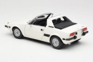 Fiat X1/9 Bílý Minichamps 1:18 100121685 Kov – obrázek 7 z 8