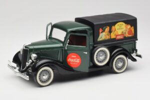 Ford Bache Coca-Cola Solido 1:18 9513 Kov – obrázek 2 z 8