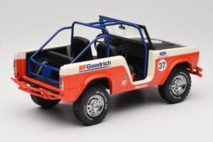 Ford Bronco Baja #37 1966 GreenLight 1:18 19037 Kov – obrázek 2 z 6