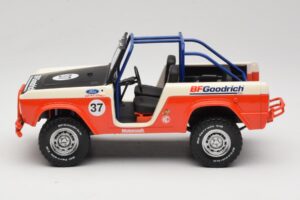 Ford Bronco Baja #37 1966 GreenLight 1:18 19037 Kov – obrázek 3 z 6
