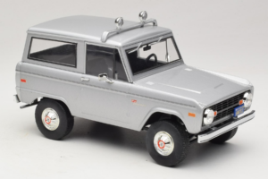 Ford Bronco Speed Movie GreenLight 1:18 19074 Kov – obrázek 5 z 7