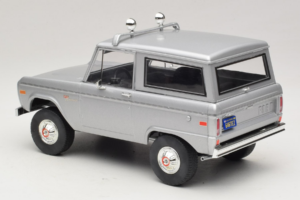 Ford Bronco Speed Movie GreenLight 1:18 19074 Kov – obrázek 6 z 7