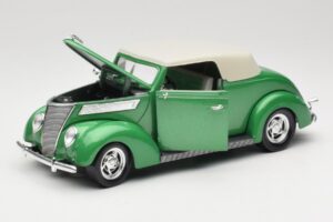 Ford Kabriolet Zelený Road Signature 1:18 92239 Kov – obrázek 2 z 8