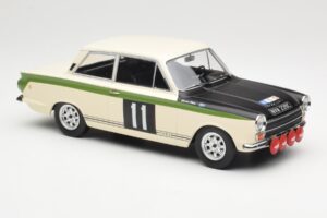 Ford Cortina Lotus #11 B. Soderström / G. Palm RAC Rally 1966 MCG 1:18 MCG18435R Kov – obrázek 4 z 6
