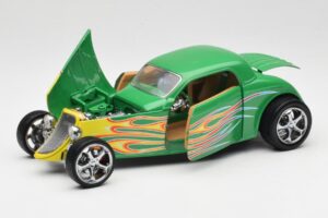Ford Coupe Zelený s Ohněm Road Signature 1:18 30109 Kov – obrázek 2 z 8