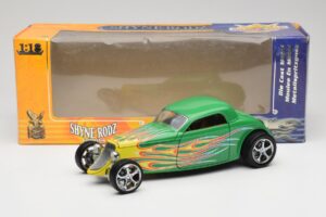Ford Coupe Zelený s Ohněm Road Signature 1:18 30109 Kov – obrázek 8 z 8