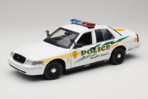 Ford Crown Victoria Police Interceptor CSI Miami GreenLight 1:18 13514 Kov