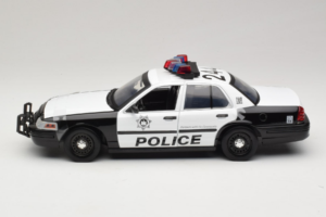 Ford Crown Victoria Police Interceptor The Hangover Movie Greenlight 1:18 12911 Kov – obrázek 3 z 6