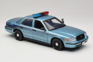 Ford Crown Victoria Police Cruiser Twilight Blue Greenlight 1:18 1643 Kov – obrázek 6 z 8