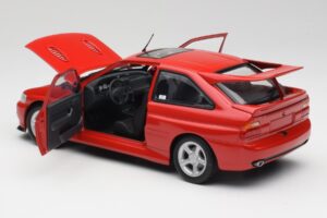 Ford Escort RS Cosworth Radiant Červený Minichamps 1:18 150089021 Kov – obrázek 5 z 8