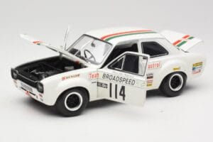 Ford Escort RS1600 #114 J. Fitzpatrick Team Broadspeed Castrol Race of Champions 1971 Minichamps 1:18 100718114 Kov – obrázek 2 z 8