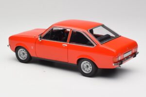 Ford Escort Mk2 Signal Orange Minichamps 1:18 150084100 Kov – obrázek 7 z 8
