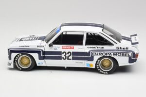 Ford Escort II RS1800 #32 K. Ludwig Nürburgring Winner 1976 Minichamps 1:18 100768432 Kov – obrázek 4 z 8