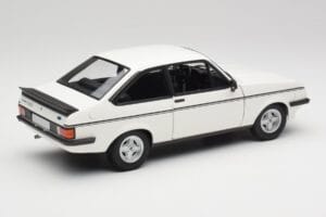 Ford Escort Mk2 RS 2000 LHD Bílý Minichamps 1:18 150084300 Kov – obrázek 3 z 8