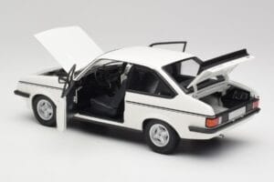 Ford Escort Mk2 RS 2000 LHD Bílý Minichamps 1:18 150084300 Kov – obrázek 5 z 8