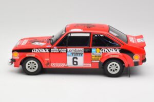 Ford Escort II RS1800 #6 R. Clark / J. Pegg RAC Rally Winner 1976 Minichamps 1:18 100768406 Kov – obrázek 4 z 8