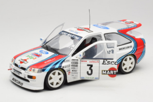 Ford Escort RS Cosworth Martini #3 1000 Miglia 1995 UT Models 1:18 39550 Kov – obrázek 2 z 8