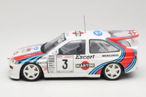 Ford Escort RS Cosworth Martini #3 1000 Miglia 1995 UT Models 1:18 39550 Kov – obrázek 4 z 8