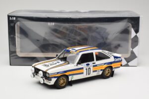 Ford Escort Mk2 RS 1800 #10 A. Vatanen / D. Richards Rothmans Winners Acropolis Rally 1980 Minichamps 1:18 155808710 Kov – obrázek 6 z 6