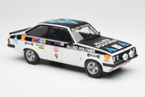 Ford Escort Mk2 RS2000 #9 R. Clark / S. Porter Tour of Britain 1976 MCG 1:18 MCG18437R Kov – obrázek 4 z 6