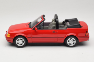 Ford Escort Mk4 XR3i Kabriolet Flamenco Red Otto 1:18 OT1254 Pryskyřice – obrázek 3 z 6