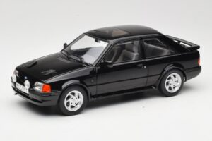 Ford Escort Mk4 RS Turbo S2 Černý MCG 1:18 MCG18546 Kov