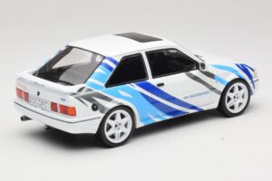 Ford Escort Mk4 RS Turbo S2 Bílý S Dekorací MCG 1:18 MCG18547R Kov – obrázek 2 z 6