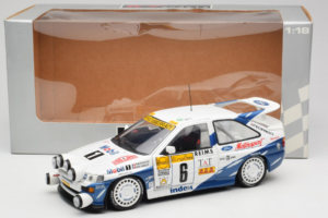 Ford Escort RS Cosworth Mobil 1 #6 F. Delecour / D. Grataloup Rally Monte Carlo Night Version Winner 1994 UT Models 1:18 3945 – obrázek 8 z 8