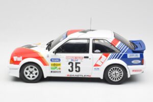 Ford Escort RS Turbo #35 AcD STH Hunsruck Rally 1985 MCG 1:18 MCG18422 Kov – obrázek 3 z 6