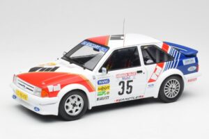 Ford Escort RS Turbo #35 AcD STH Hunsruck Rally 1985 MCG 1:18 MCG18422 Kov
