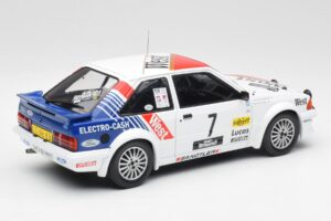 Ford Escort RS Turbo #7 Lotto Haspengouw Rally 1985 MCG 1:18 MCG18421 Kov – obrázek 2 z 6