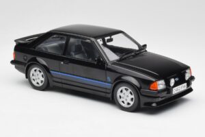 Ford Escort RS Turbo Soukromé Auto Princezny Diany Černý MCG 1:18 MCG18420 Kov – obrázek 4 z 6