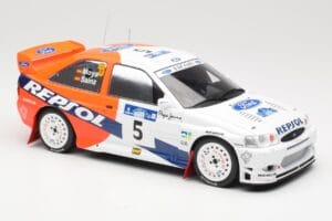 Ford Escort WRC #5 C. Sainz / L. Moya Winner Acropolis Rally 1997 IXO 1:18 18RMC172A Kov – obrázek 4 z 6