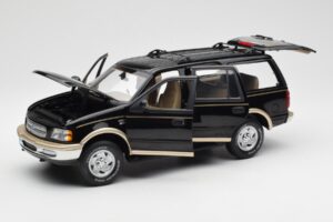 Ford Expedition Eddie Bauer Černý UT Models 1:18 22710 Kov – obrázek 3 z 7