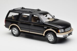 Ford Expedition Eddie Bauer Černý UT Models 1:18 22710 Kov