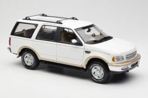 Ford Expedition Eddie Bauer Bílý UT Models 1:18 22712 Kov – obrázek 6 z 8