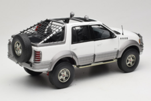Ford Expedition Himalaya White AUTOart 1:18 72781 Kov – obrázek 3 z 8