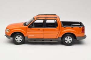 Ford Explorer Sport Trac Oranžový Maisto 1:18 536891G Kov – obrázek 4 z 8