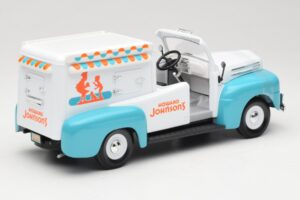 Ford F-1 Howard Johnson's Ice Cream Road Signature 1:18 92229 Kov – obrázek 2 z 6