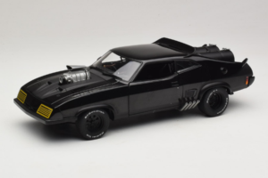 Ford Falcon XB Interceptor Mad Max 2 The Road Warrior AUTOart 1:18 72745 Kov