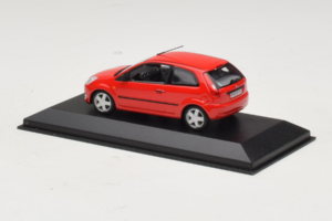 Ford Fiesta Mk5 2-Door Červený Minichamps 1:43 FIESTA004 Kov – obrázek 3 z 4