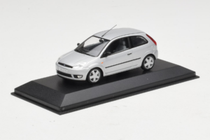 Ford Fiesta Mk5 2-Door Stříbrný Minichamps 1:43 FIESTA003 Kov – obrázek 2 z 4