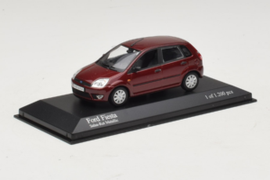 Ford Fiesta Mk5 Červený Metalický Minichamps 1:43 400081101 Kov – obrázek 2 z 4