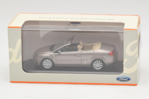 Ford Focus Mk2 CC Šedý Minichamps 1:43 FORD005 Kov – obrázek 4 z 4