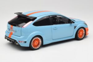 Ford Focus RS LM Classic Edition Gulf 1968 Ford GT40 Tribute Minichamps 1:18 100080068 Kov – obrázek 3 z 8