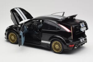 Ford Focus RS LM Classic Edition Panther Black 1966 Ford Mk II Tribute Minichamps 1:18 100080066 Kov – obrázek 5 z 8