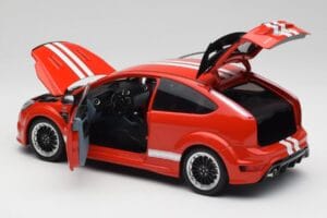 Ford Focus RS LM Classic Edition Race Red 1967 Ford Mk IV Tribute Minichamps 1:18 100080067 Kov – obrázek 5 z 8