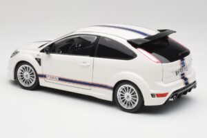 Ford Focus RS Mk2 LM Classic Bílý Mk IIb Tribute Minichamps 1:18 100080167 Kov – obrázek 7 z 8