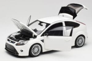 Ford Focus RS Mk2 Bílý Minichamps 1:18 100080002 Kov – obrázek 2 z 8
